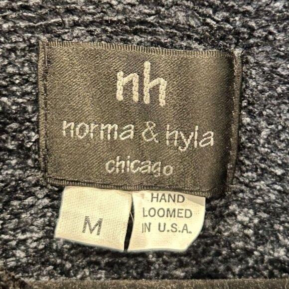 Norma & Hyla Hand Loomed Tunic Style Sweater - Size Medium - Picture 5 of 5